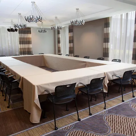 Sheraton Pittsburgh Airport Hotel-3
